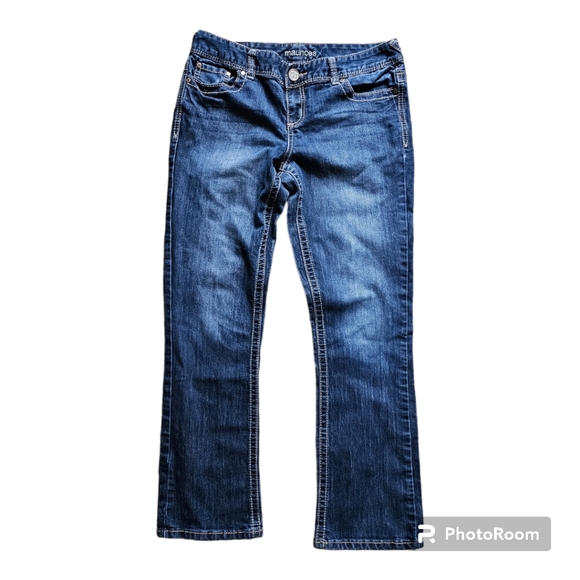 Maurices Jeans - Picture 2 of 9